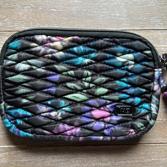 Lug Coupe Mini Convertible Hip Pouch/Crossbody - Picture 2 of 11